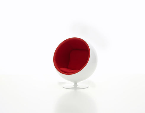 Eero Aarnio Originals Ball Chair